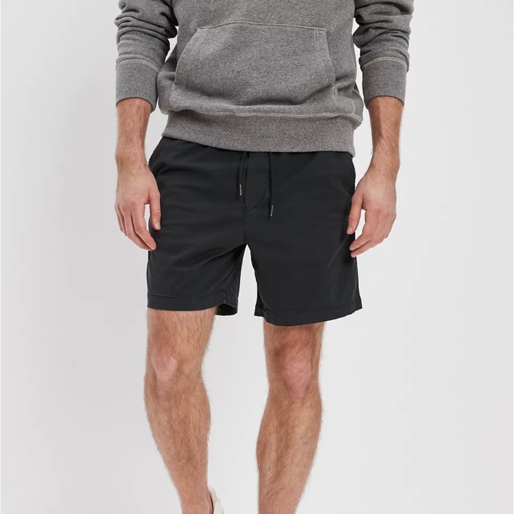 American eagle men’s shorts‎